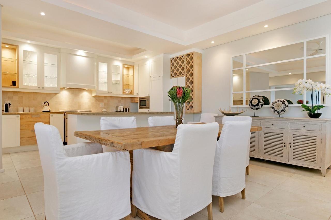 Sunset Bay - Chic With Ocean Views Villa
