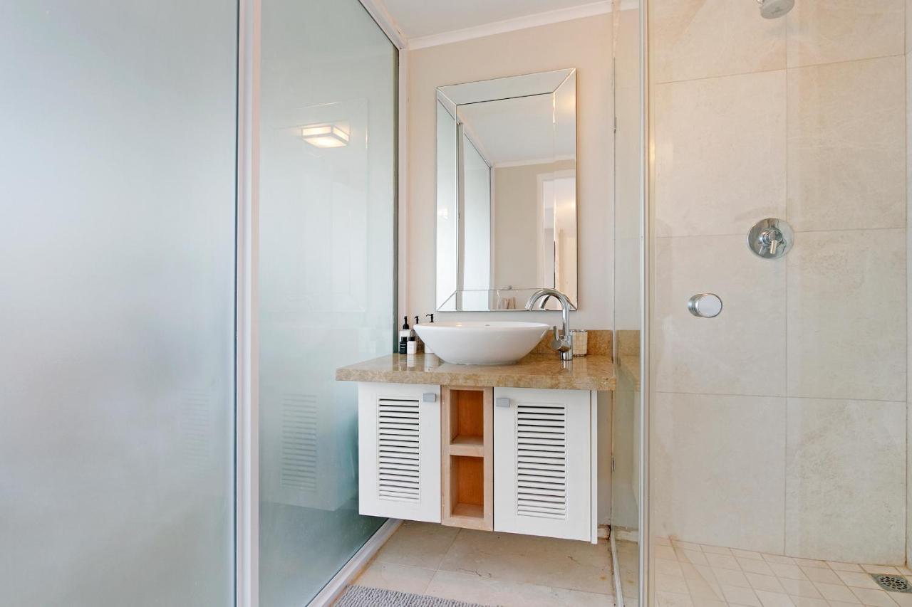 Sunset Bay - Chic With Ocean Views Villa Cape Town